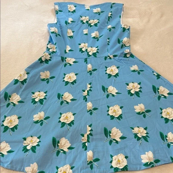 Draper James Blue and White Floral Magnolia Love Circle Fit and Flare Dress - Picture 14 of 15